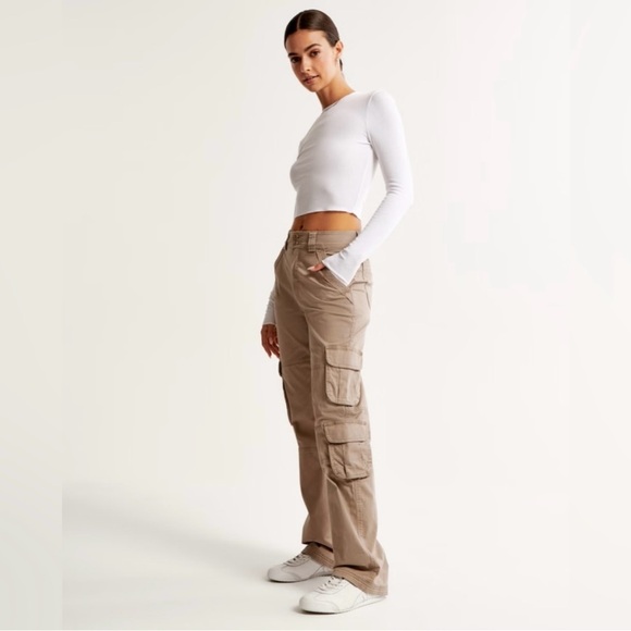 Abercrombie & Fitch Relaxed Cargo Pants Khaki Size 27 - Picture 2 of 12